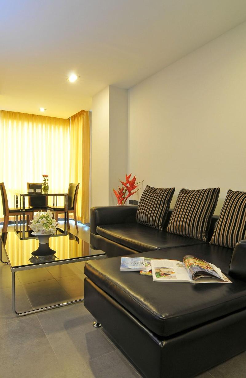 14 Living Hotel 3*