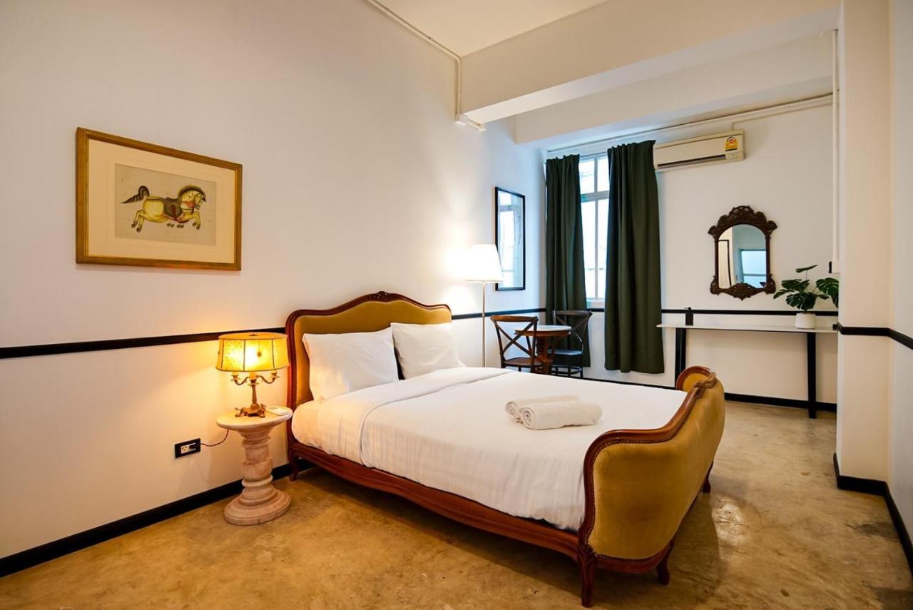 Apartment The Character Yaowarat V เยาวราช Bangkok