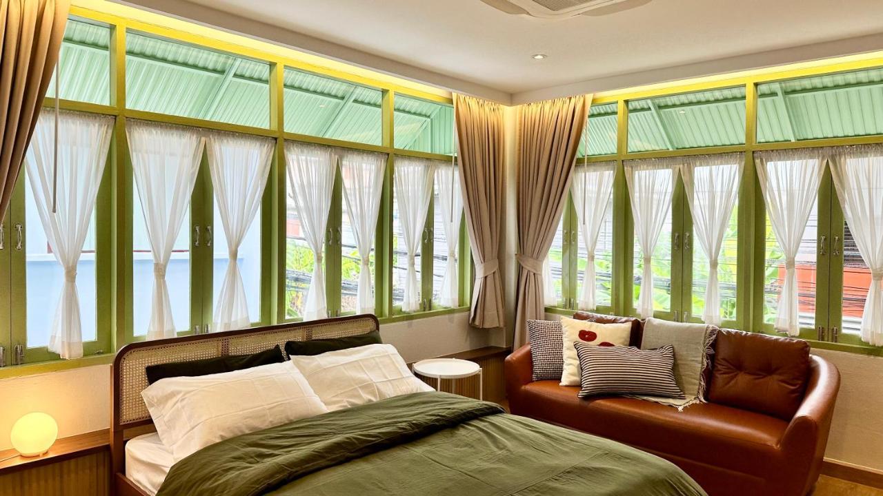 The Tangerine Wisma tamu