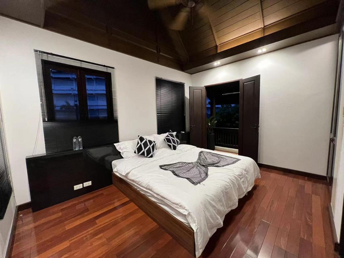 Centre Luxurious * Bangkok