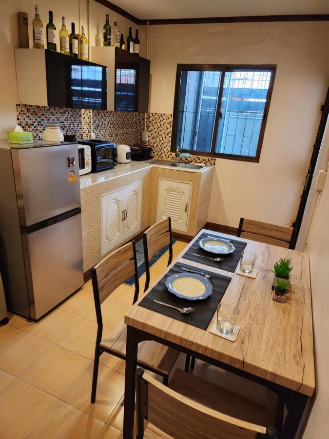 Rumah tetamu The Travellers House - Pet Friendly Bangkok