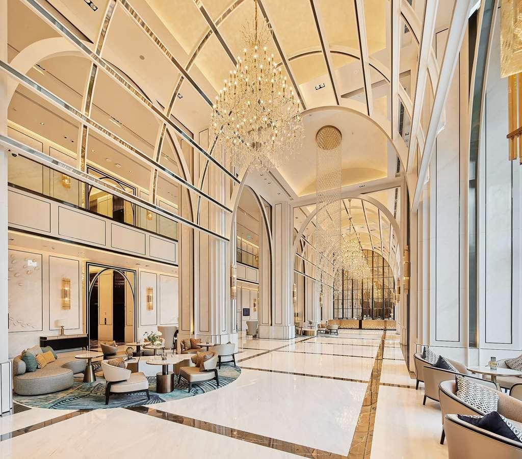 Eastin Grand Phayathai *