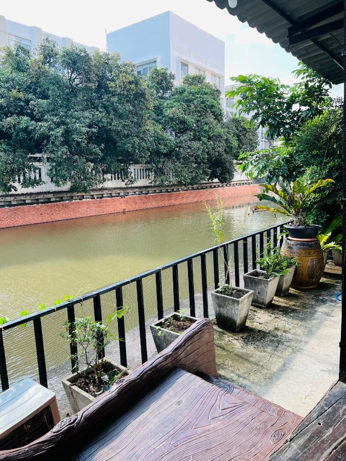 Asrama 146 Canal Bangkok
