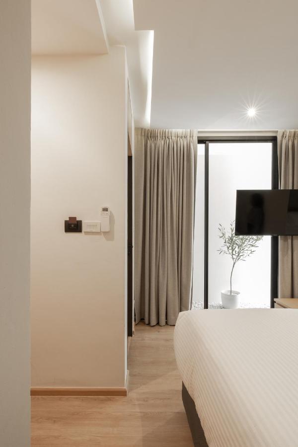 Double B Hostel Bangkok