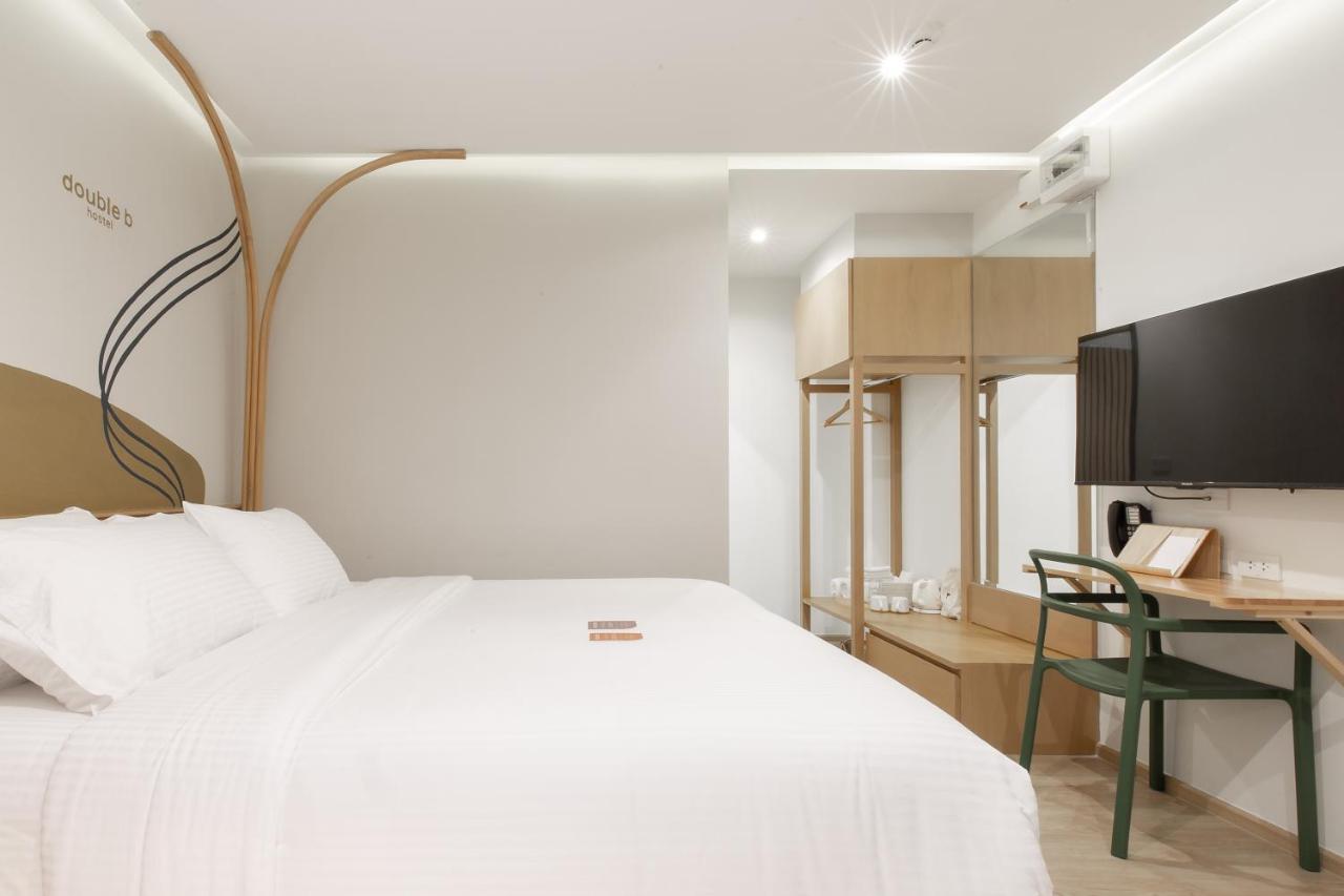 Double B Hostel