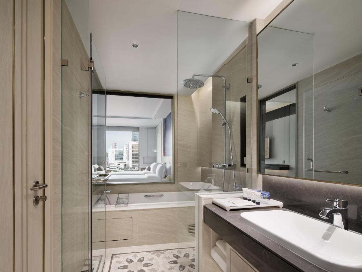 Grande Centre Point Surawong Hotel 5*