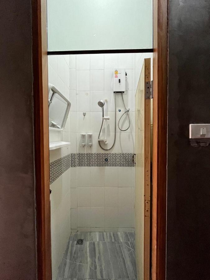 Rotinis Hostel Bangkok