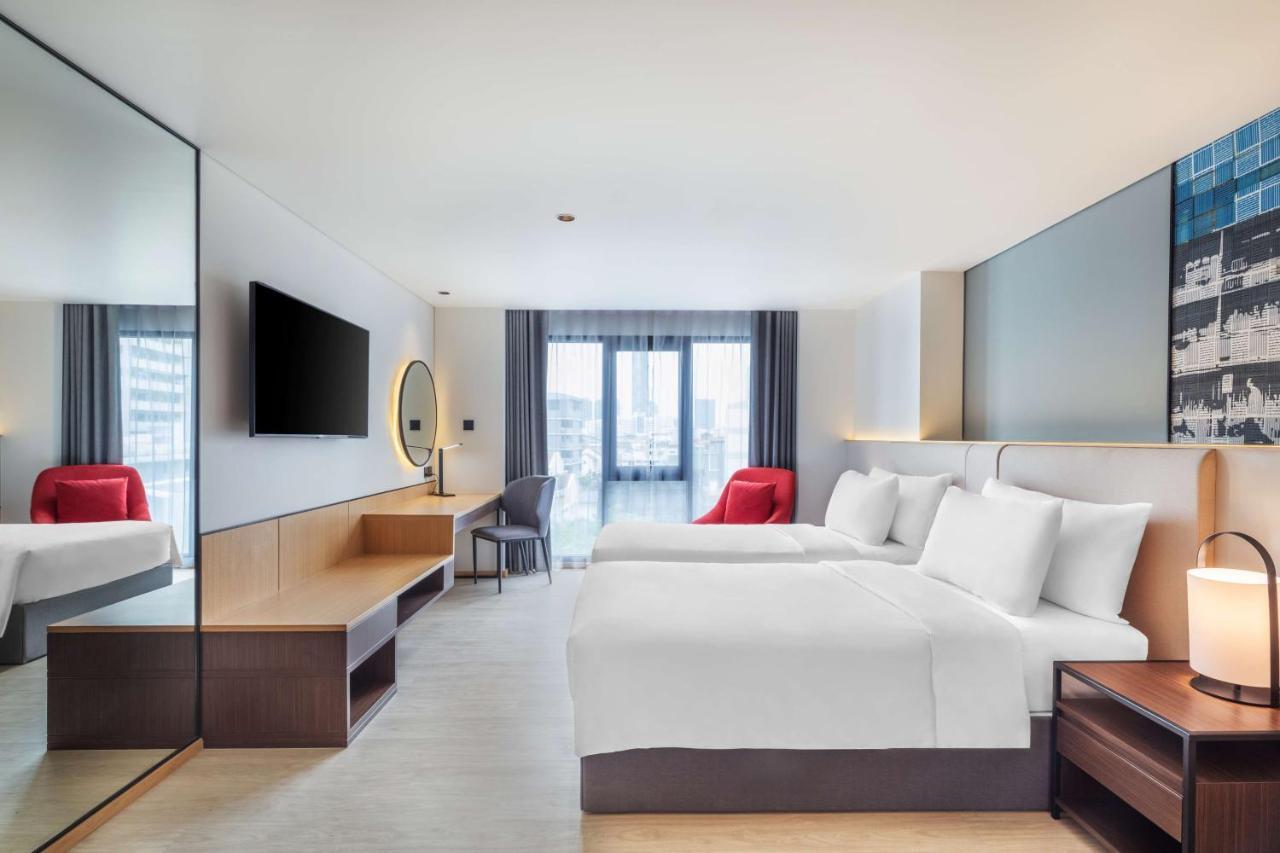 Hotel Western Click Sathorn 11 4*