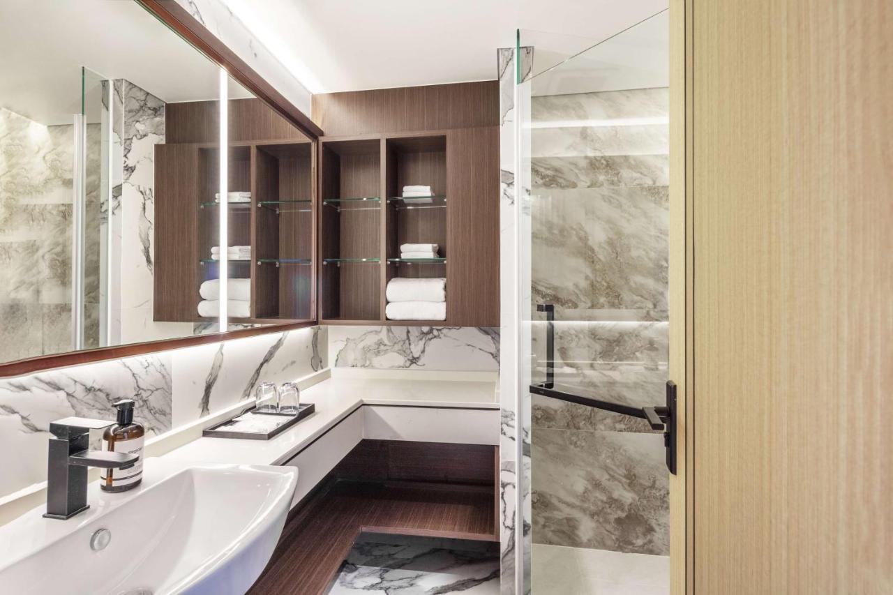 Western Click Sathorn 11 Hotel Bangkok