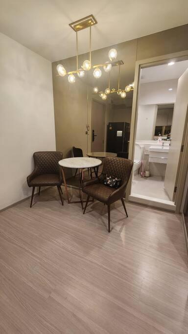 1 Bedroom Plus@42th Fl /2-3 Min Walk To Bts Mrt Ladprao Pangsapuri *