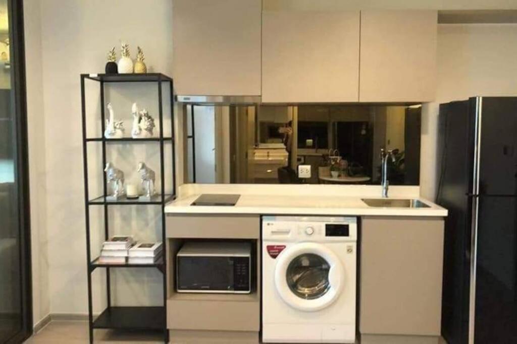 1 Bedroom Plus@42th Fl /2-3 Min Walk To Bts Mrt Ladprao Pangsapuri Bangkok