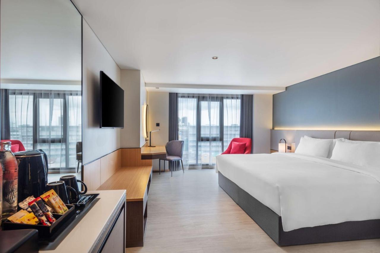 Hotel Western Click Sathorn 11