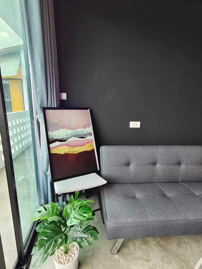 Apartamento Mr Black & Ms White -self Check In *