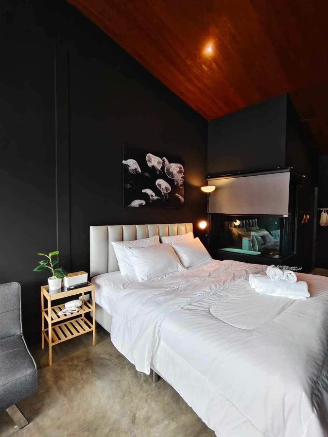 Apartamento Mr Black & Ms White -self Check In Banguecoque