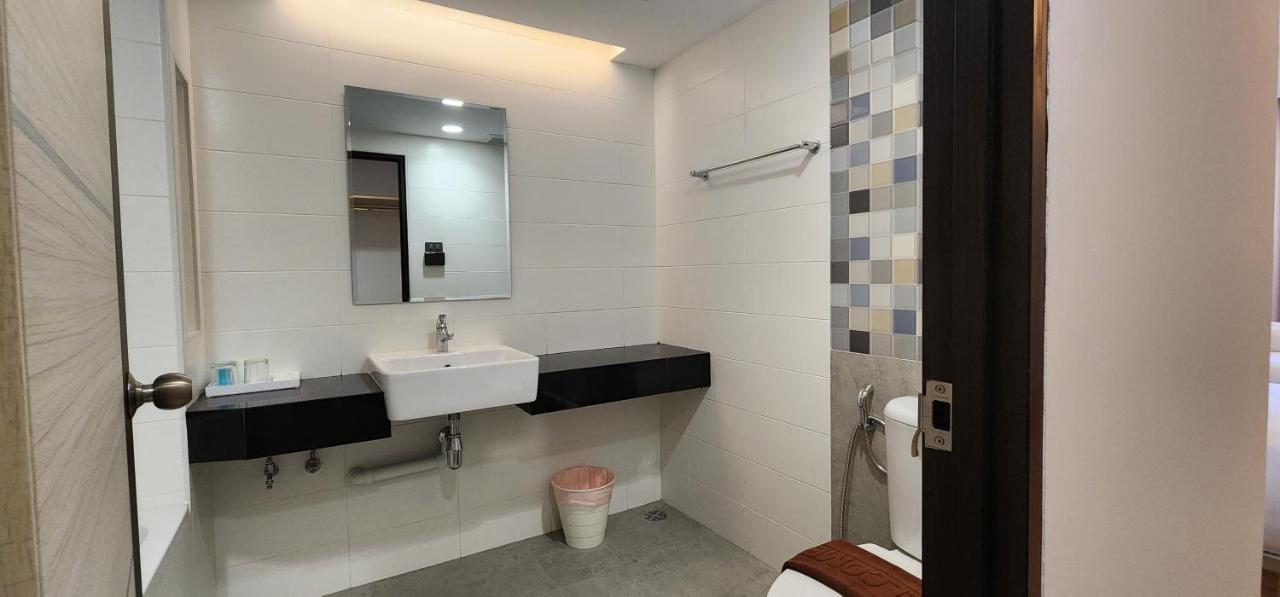 Prom 3* Bangkok