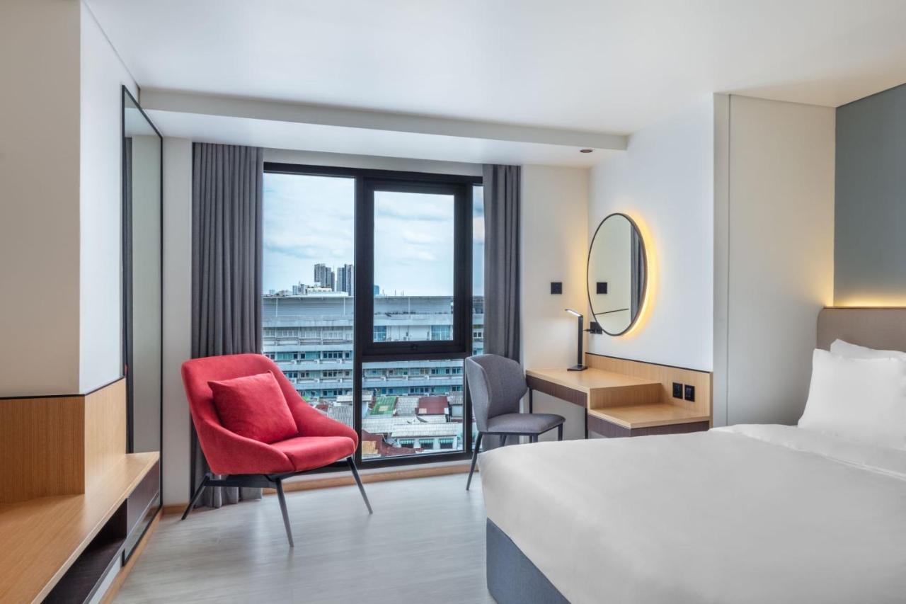 Western Click Sathorn 11 Hotel Bangkok