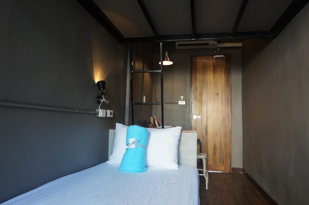 In A Box Hostel