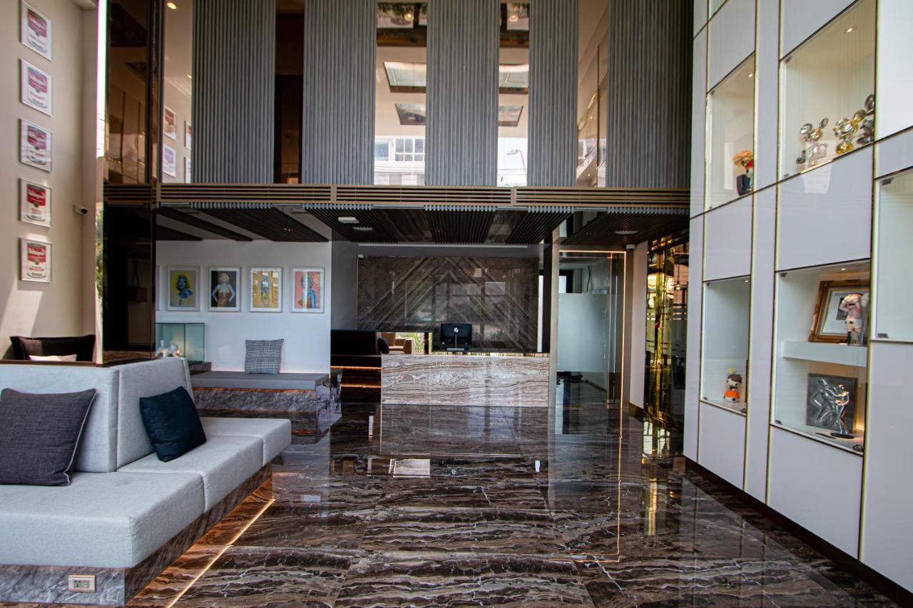 Frame Hotel 4*