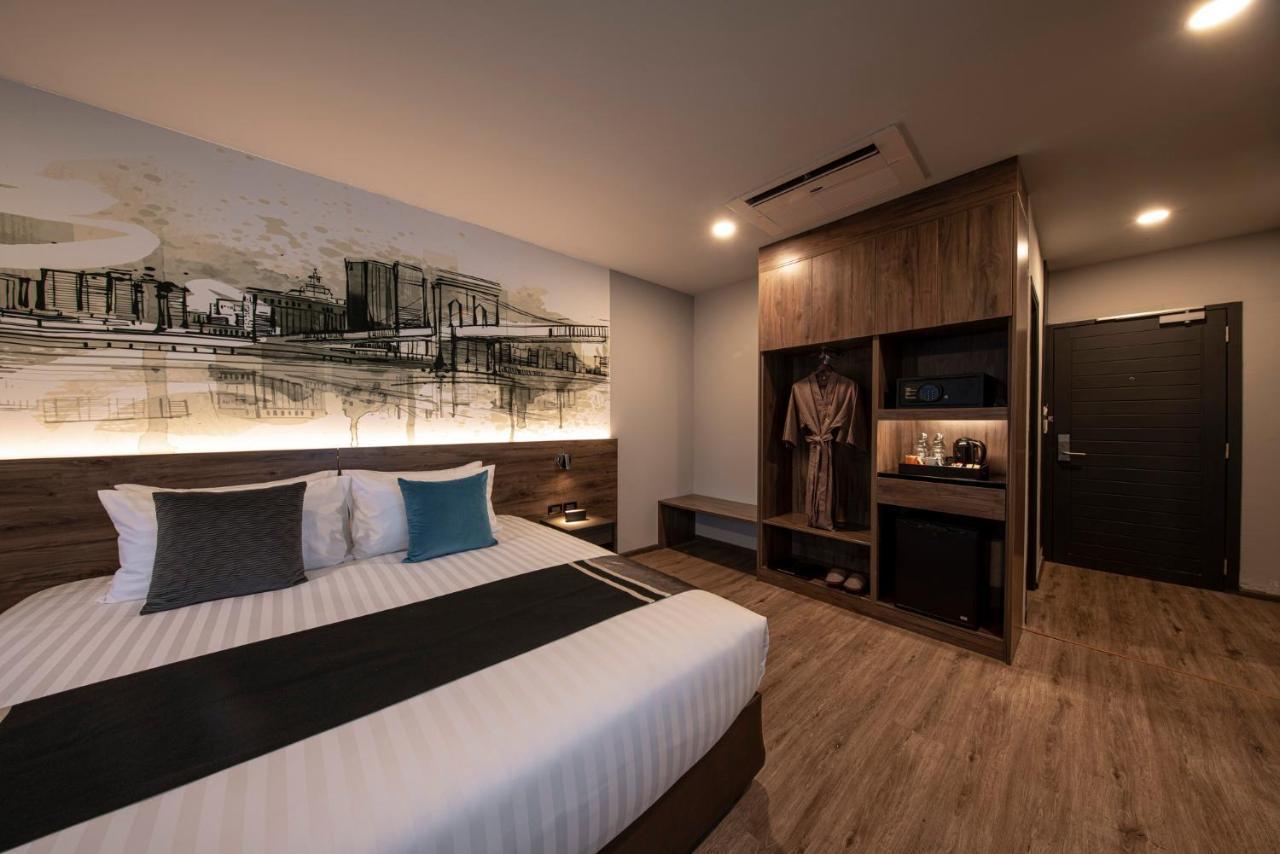 Manhattan 4* Bangkok