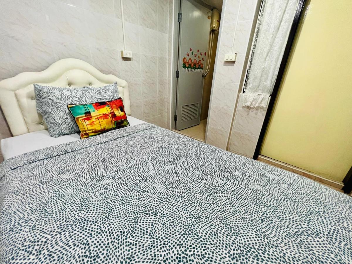 Bed & Breakfast Ree House-asoke Bts *
