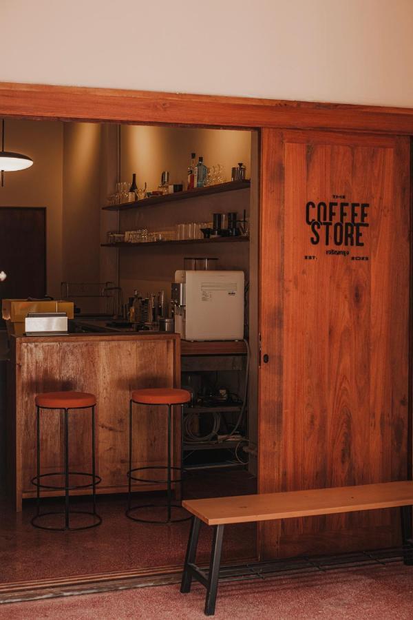 Cozy At The Coffee Store Charoenkrung Bed & Breakfast