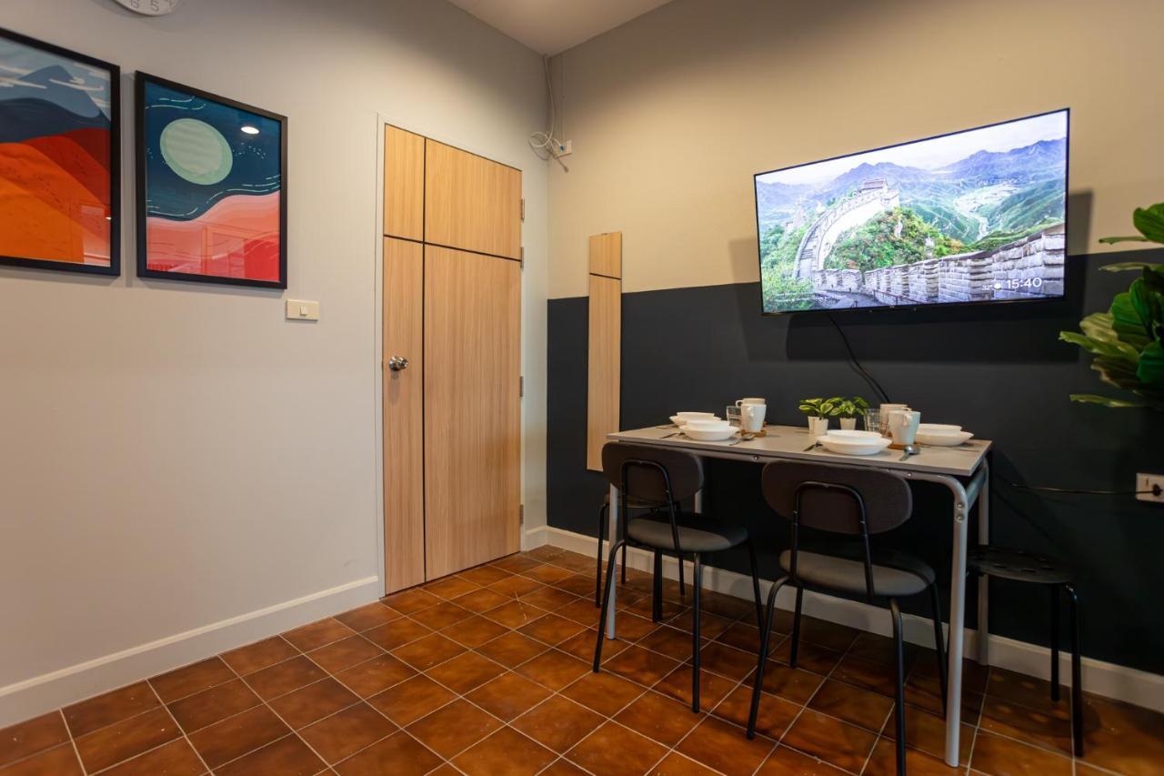 A4 Cosy Twin Large Beds - Silom Apartment *