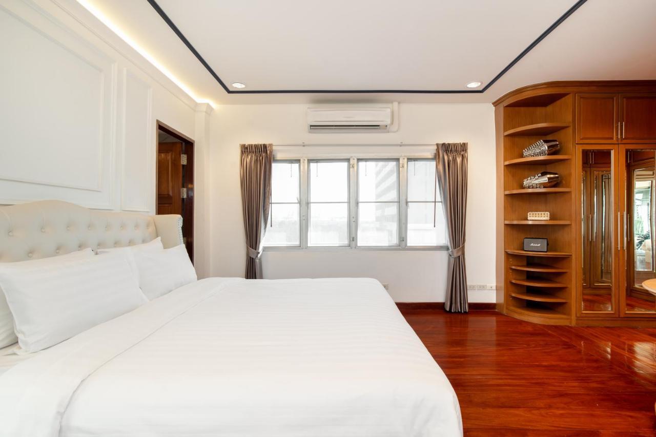 Capitel Rama 4 *