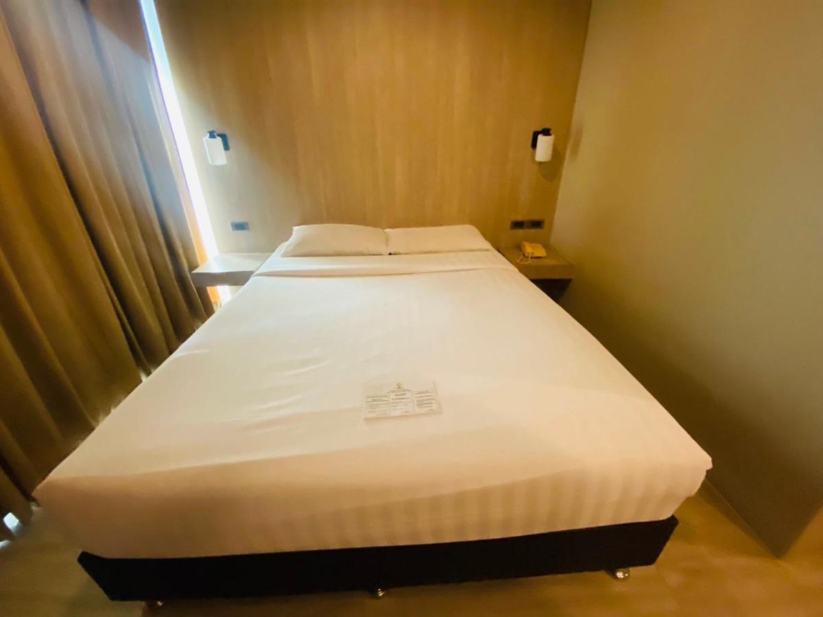 Gold Orchid Hotel