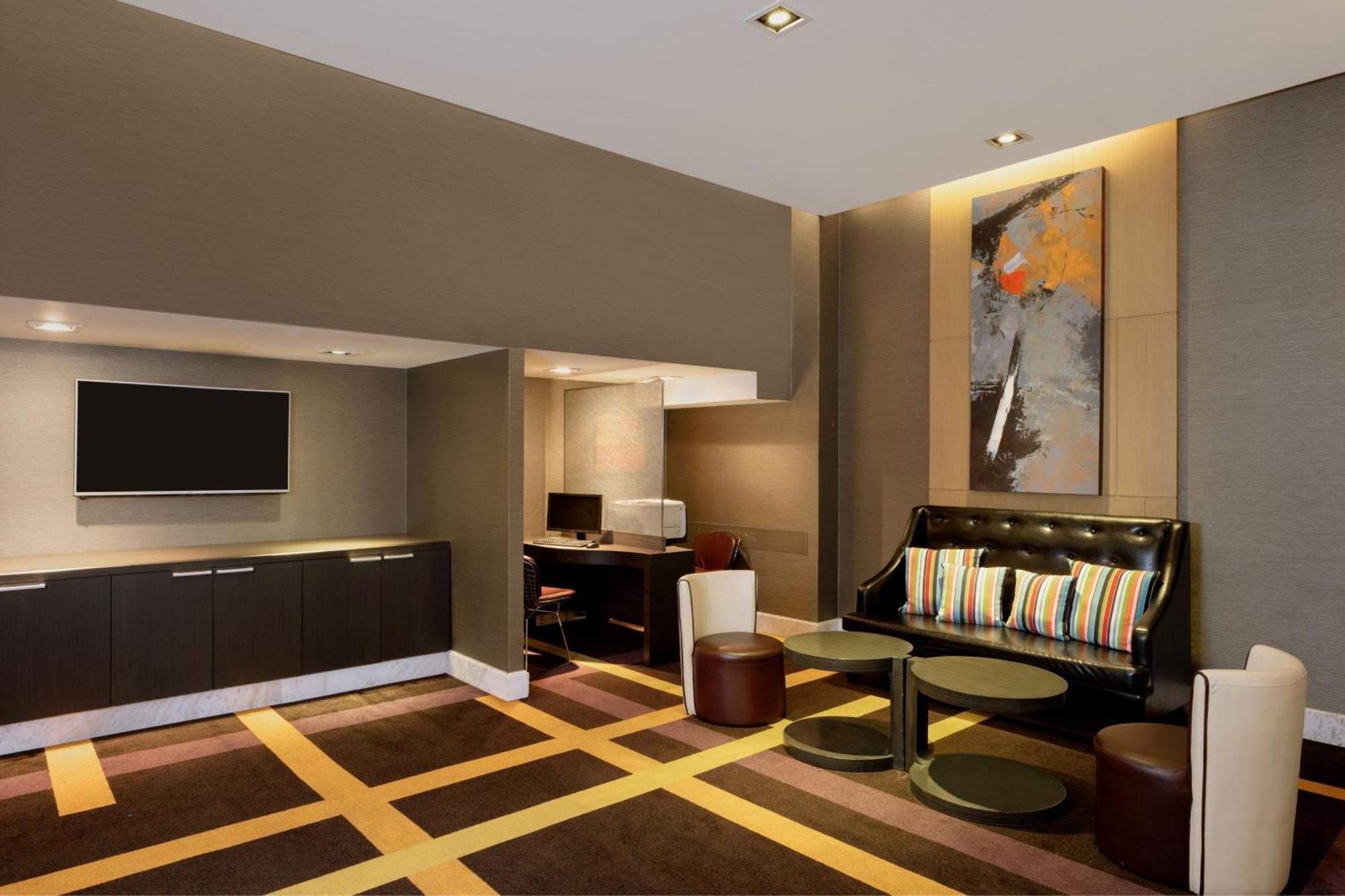 Four Points By Sheraton Bangkok, Sukhumvit 15 Banguecoque