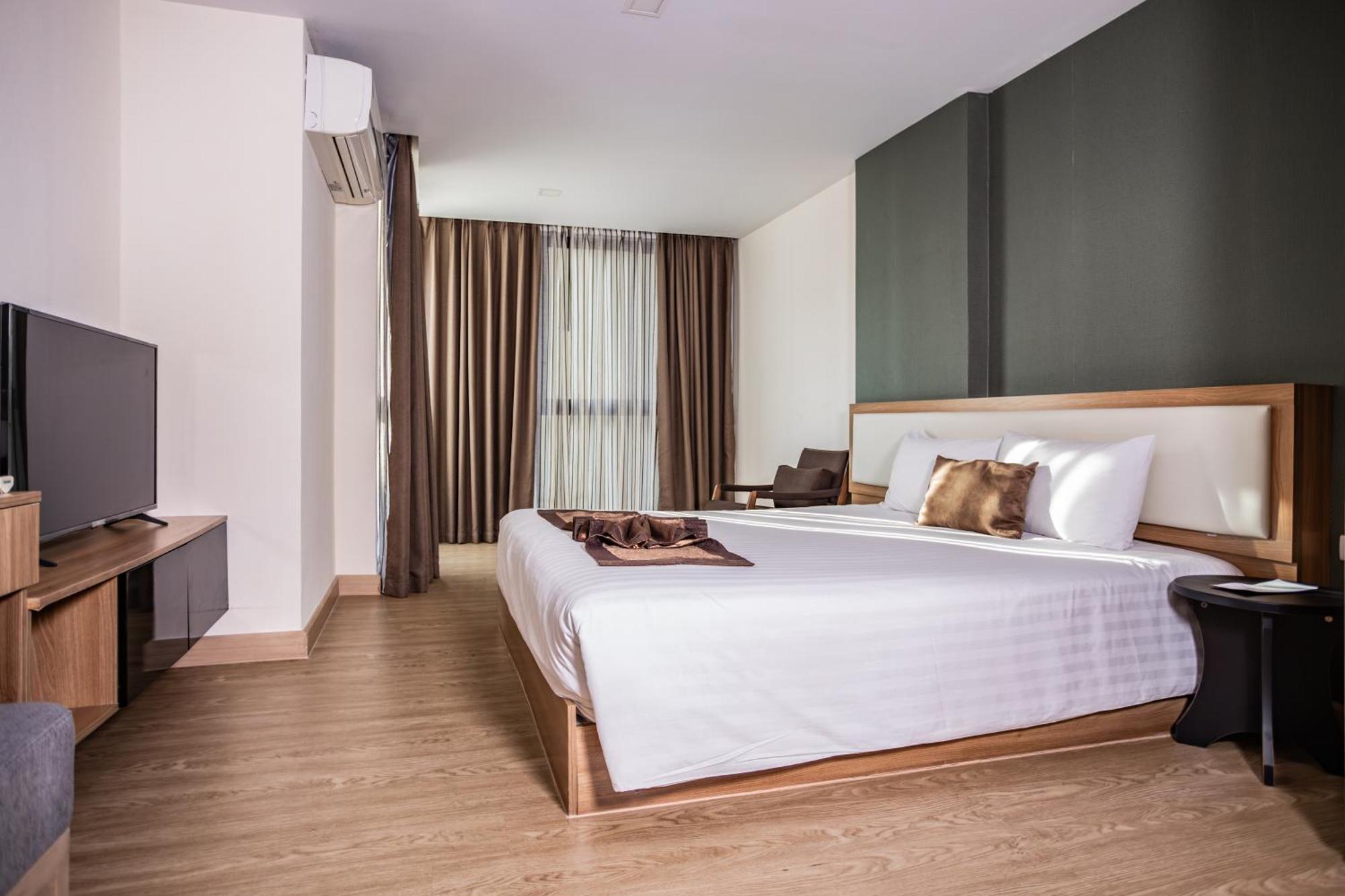 Aparthotel Ramada By Wyndham Ekamai Residences Bangkok