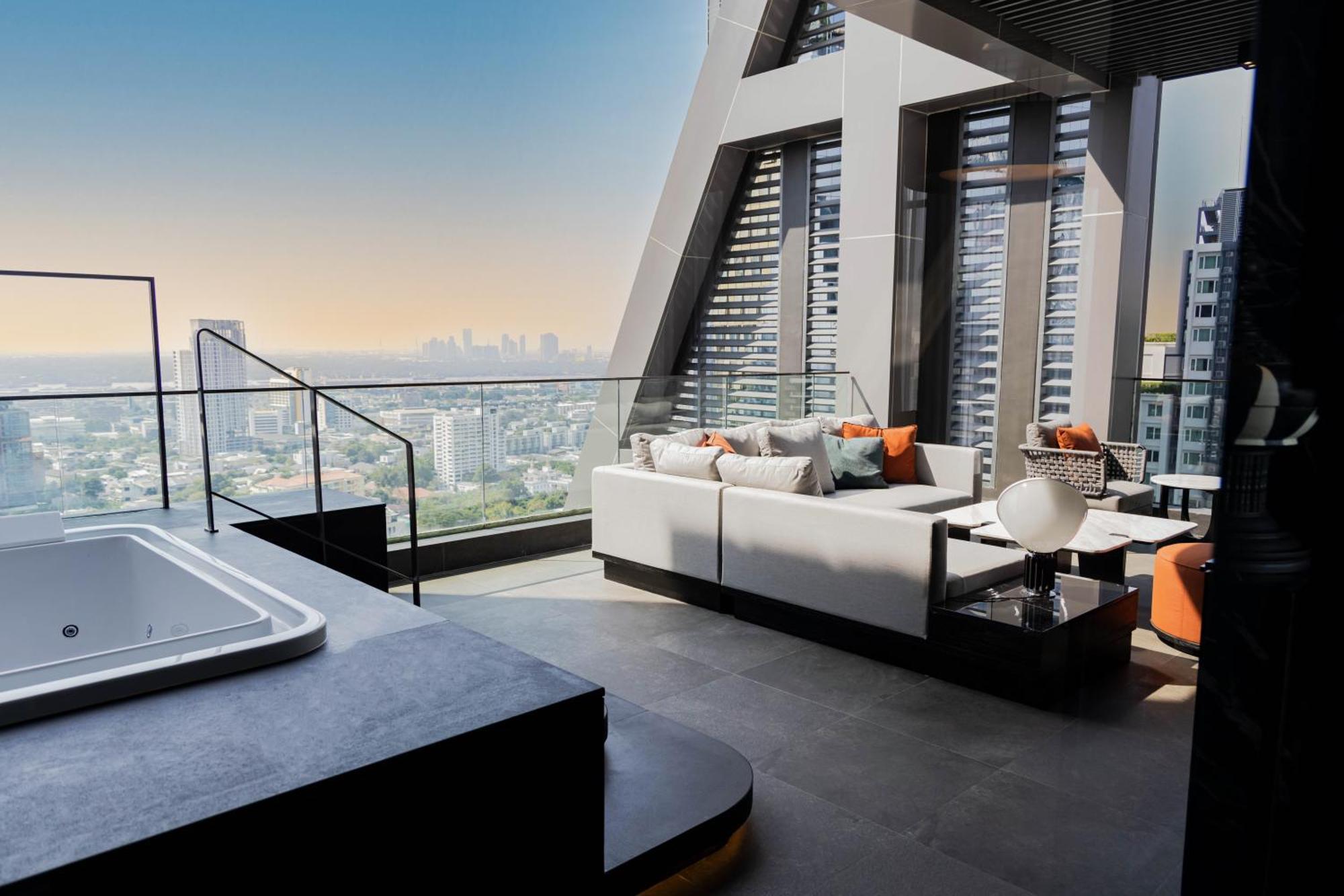 Intercontinental Sukhumvit By Ihg Hotel 5*