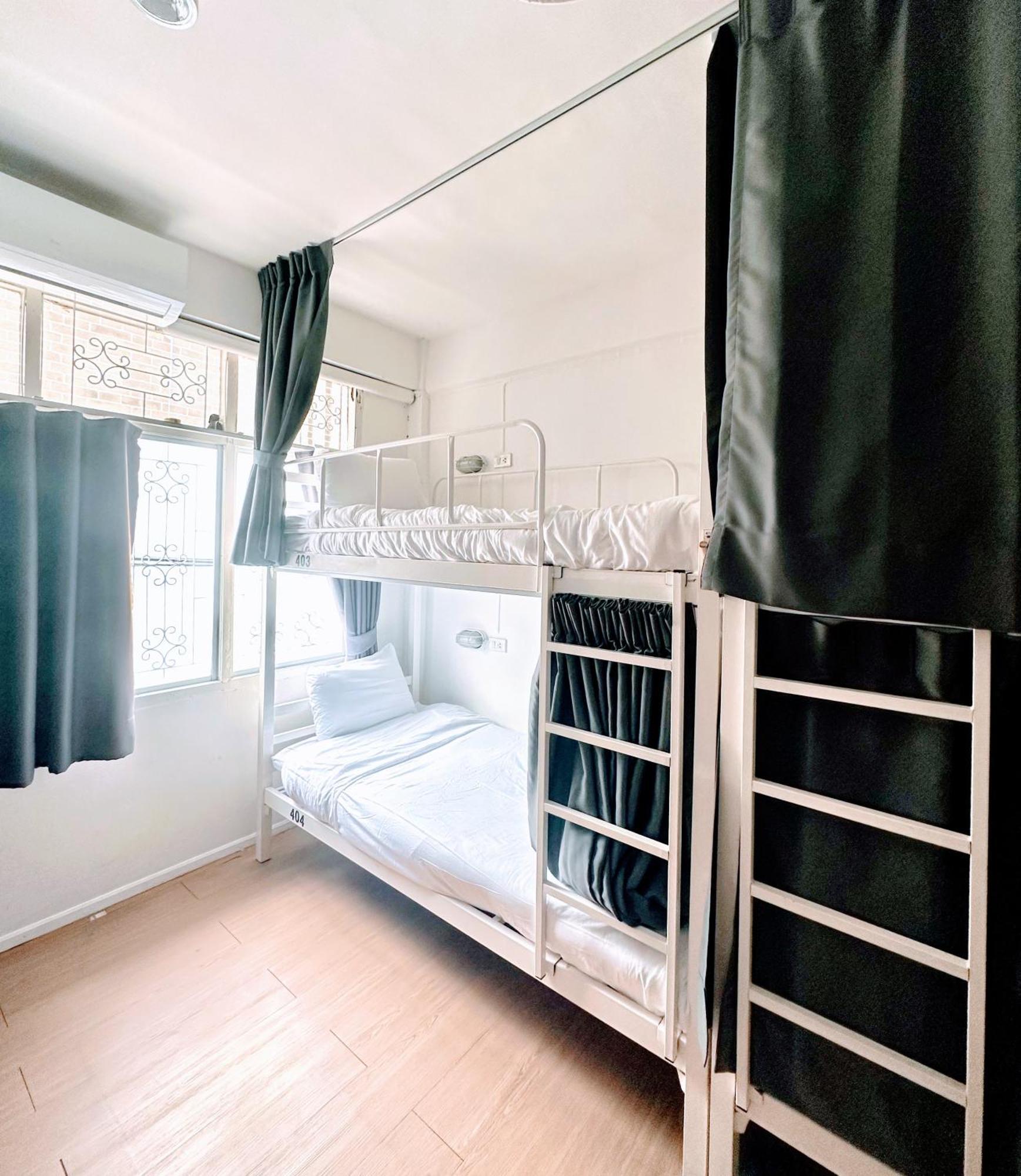 Piccolo Sukhumvit Hostel- Self Check-in After 6 Pm Hostel