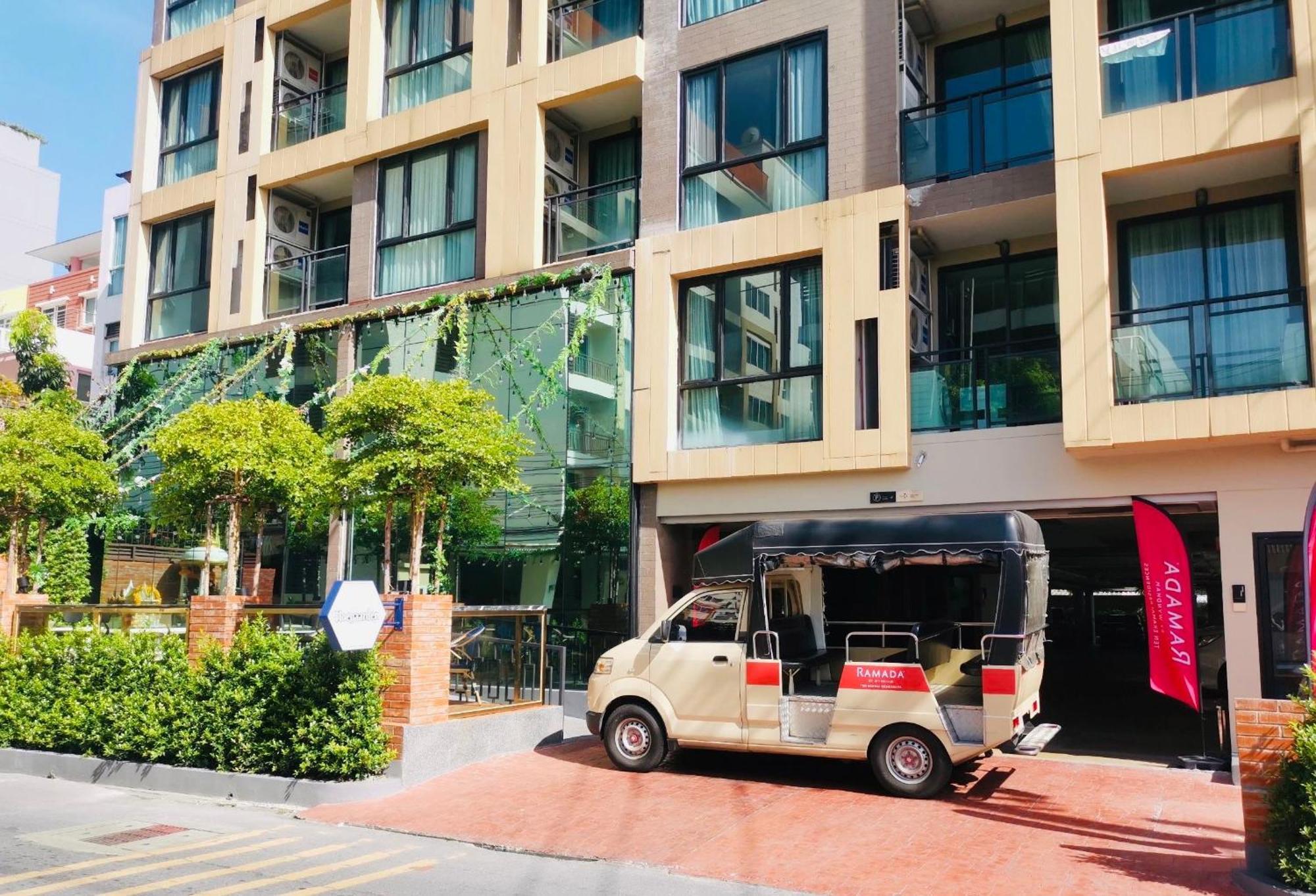 Ramada By Wyndham Ekamai Residences Bangkok
