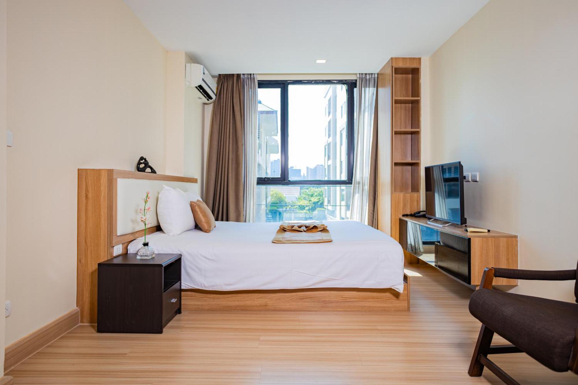 Aparthotel Ramada By Wyndham Ekamai Residences *