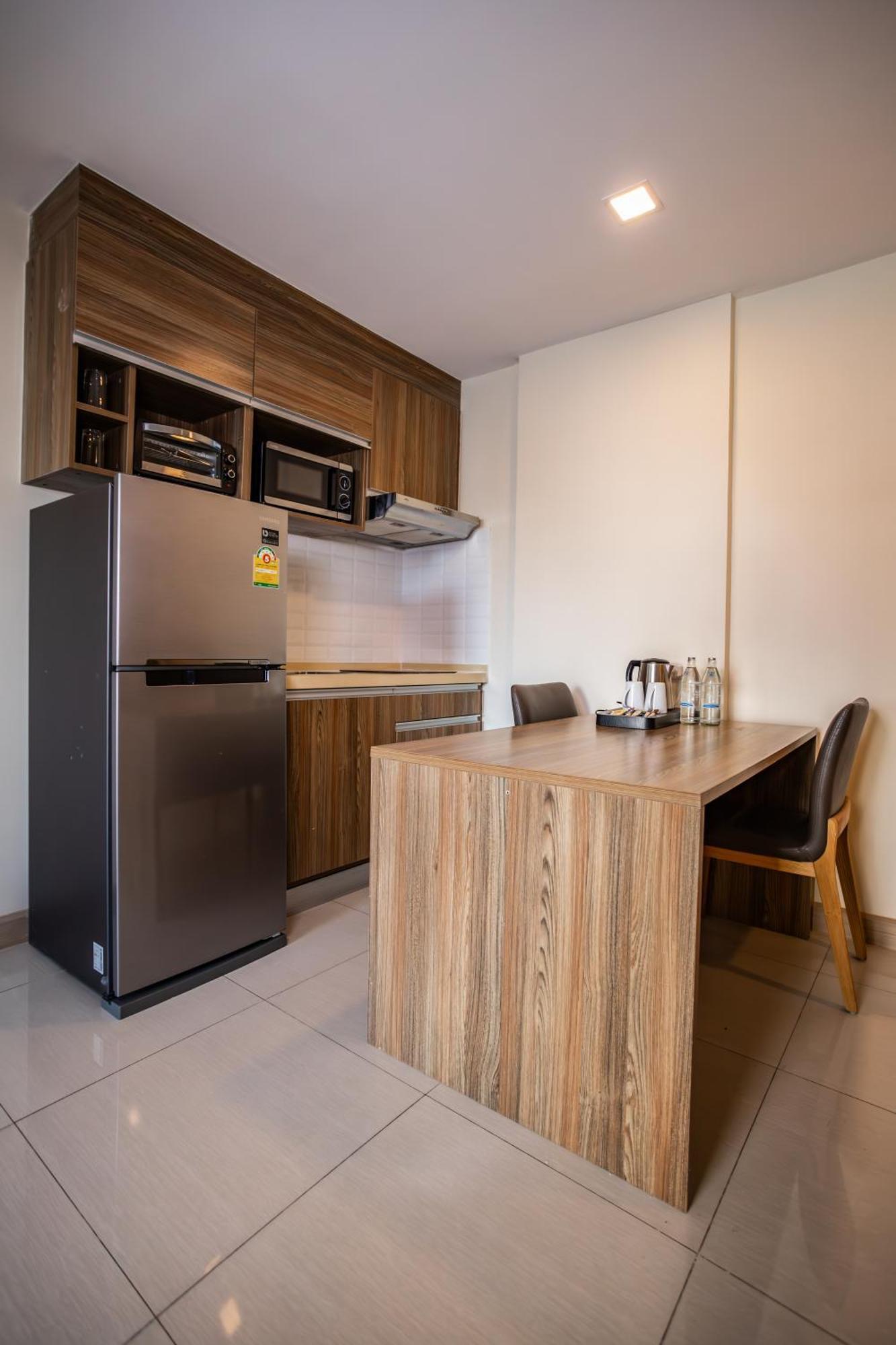 Ramada By Wyndham Ekamai Residences * Bangkok