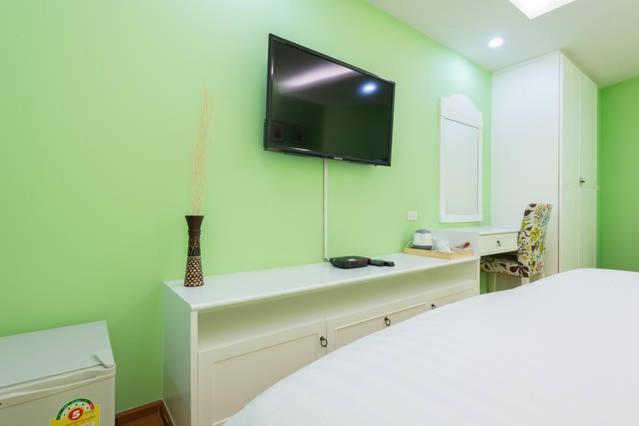 Inn Sabai Dee Minitel Bangkok