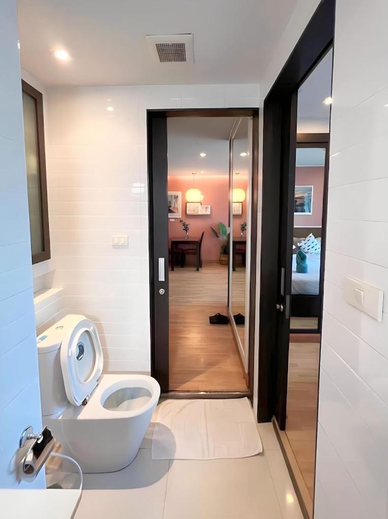 Go Thonglor 23 โกอินน์ ทองหล่อ 23 X Apartment *