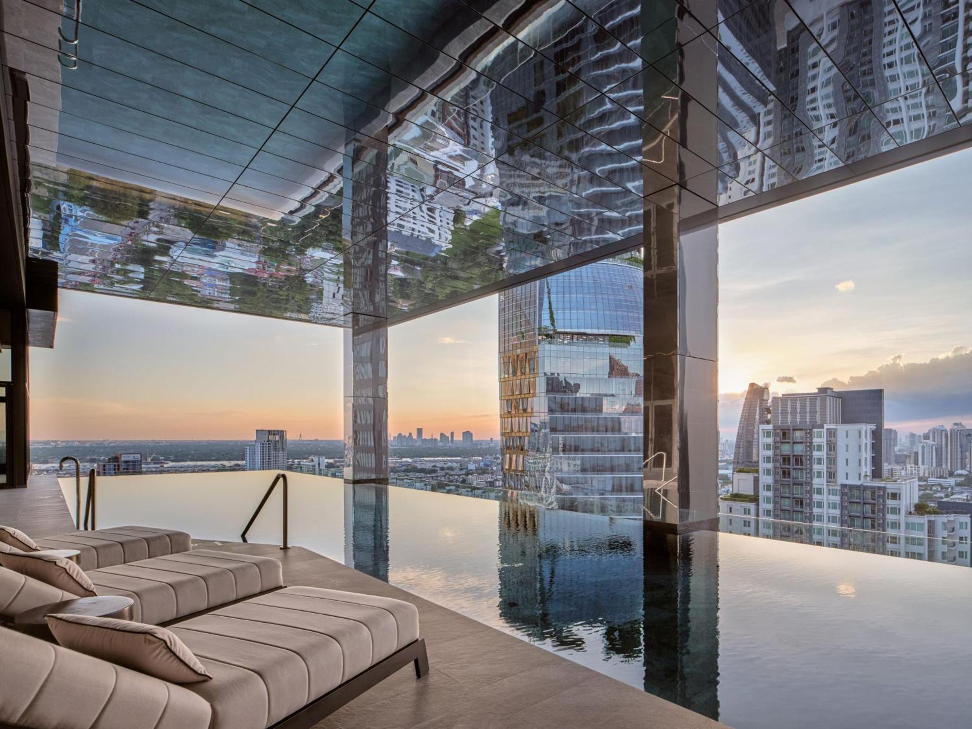 Hotel Intercontinental Sukhumvit By Ihg Bangkok