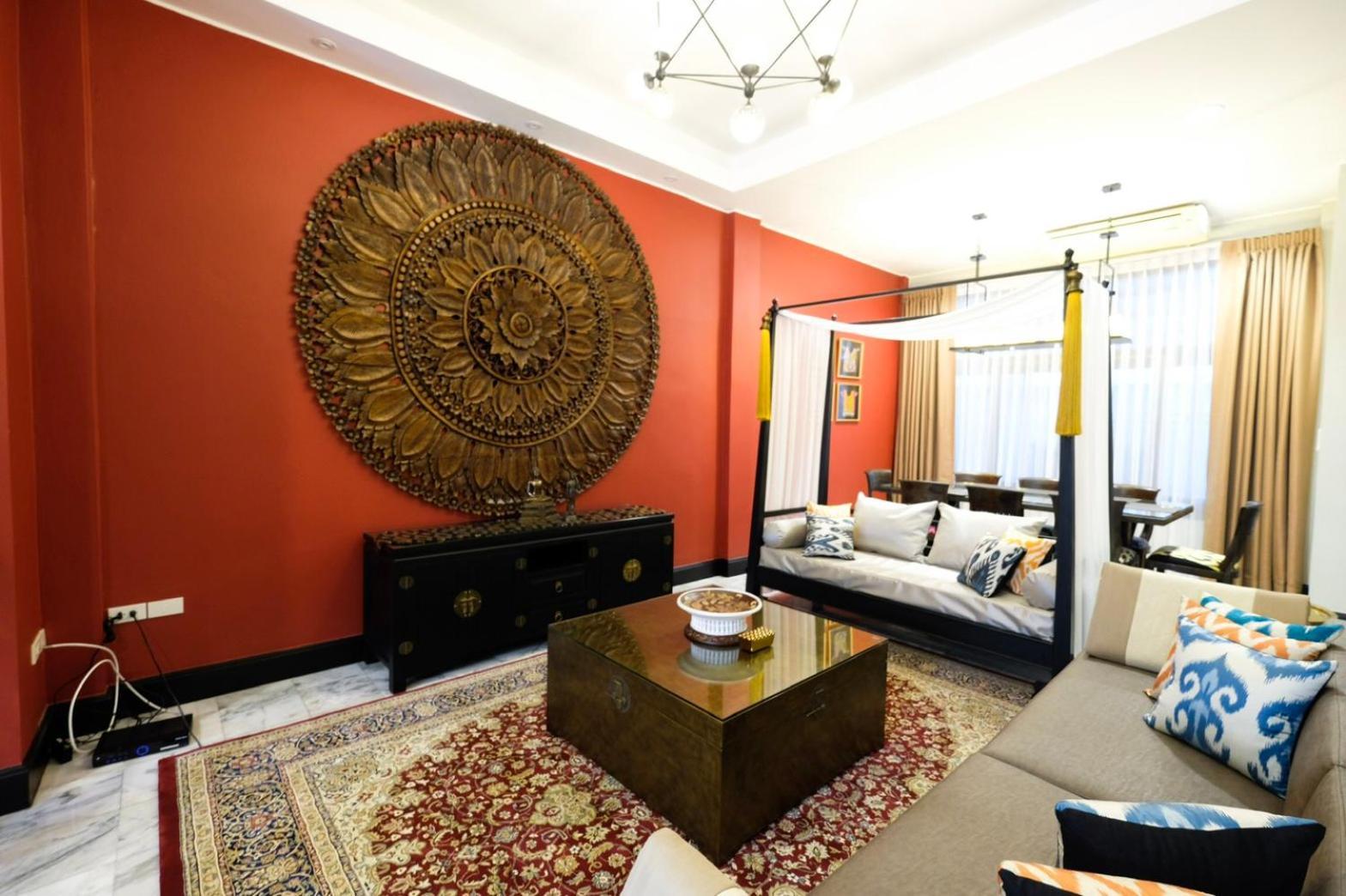 Baan Khun Nai Thonglor, Luxury Thai * Bangkok