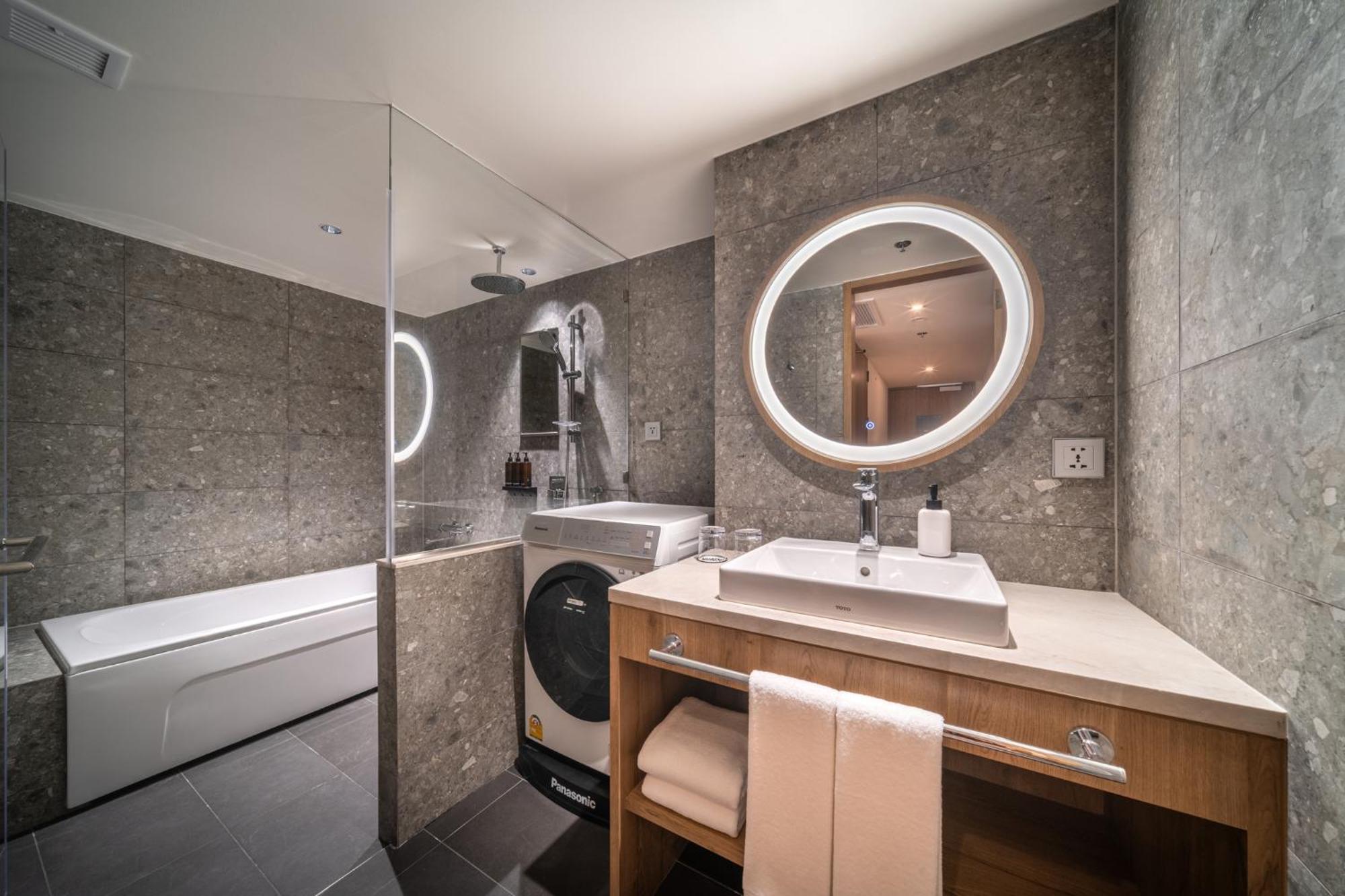 Hotel Sotetsu Grand Fresa 4*