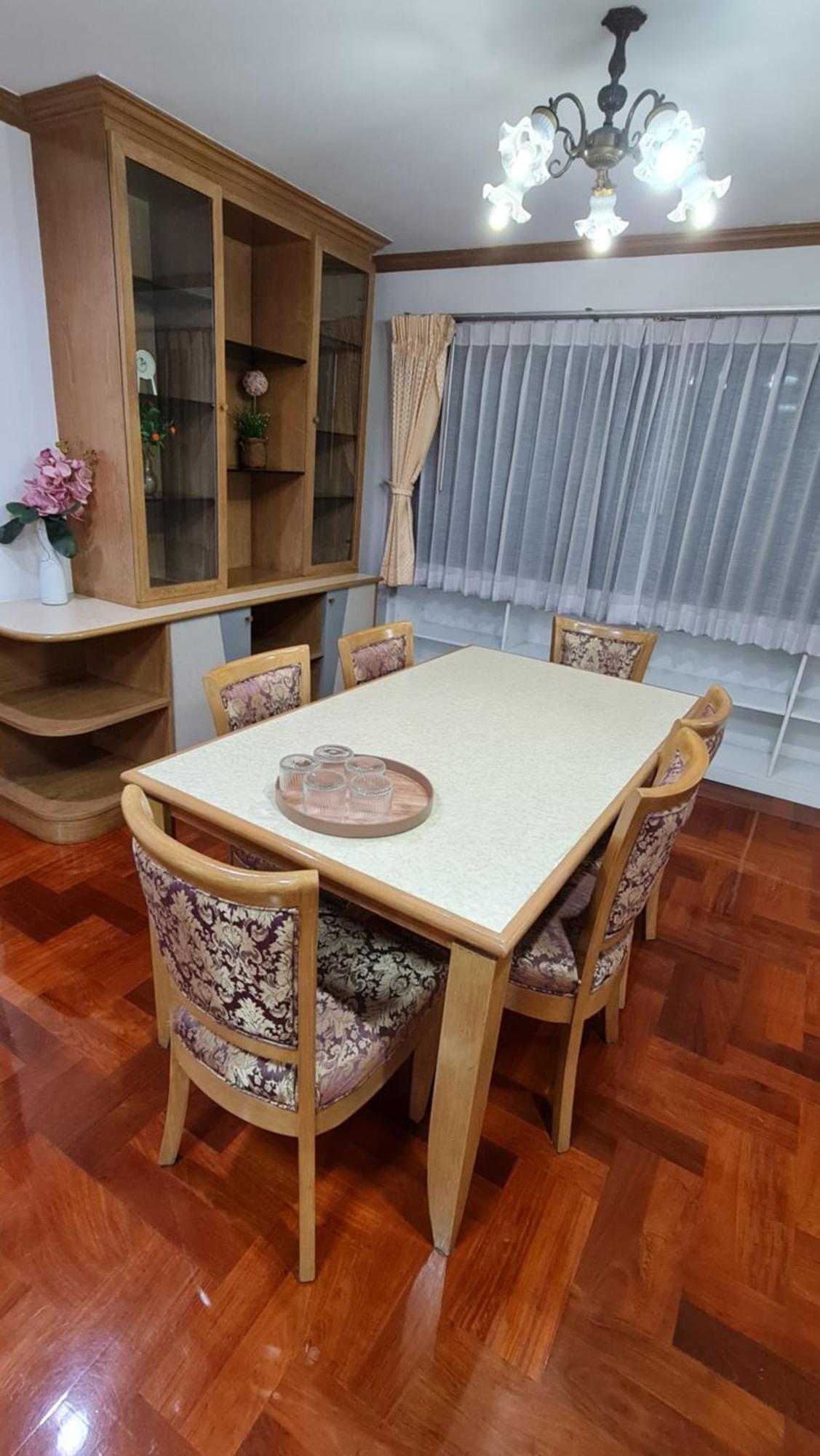 Service Apartment Thong Lo Ekkamai Prompong Bangkok