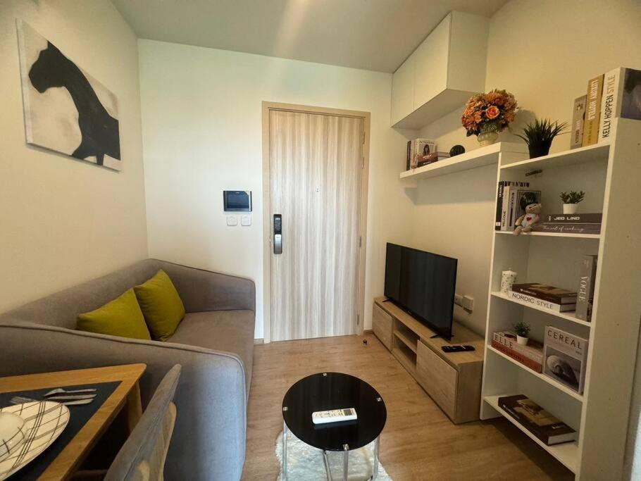 Apartment ชีวาทัย เกษตร-นวมินทร์ Neer Chatuchak *