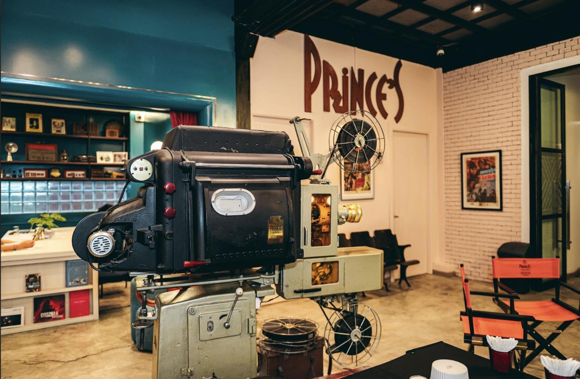 Hostel Theatre Heritage - Silom