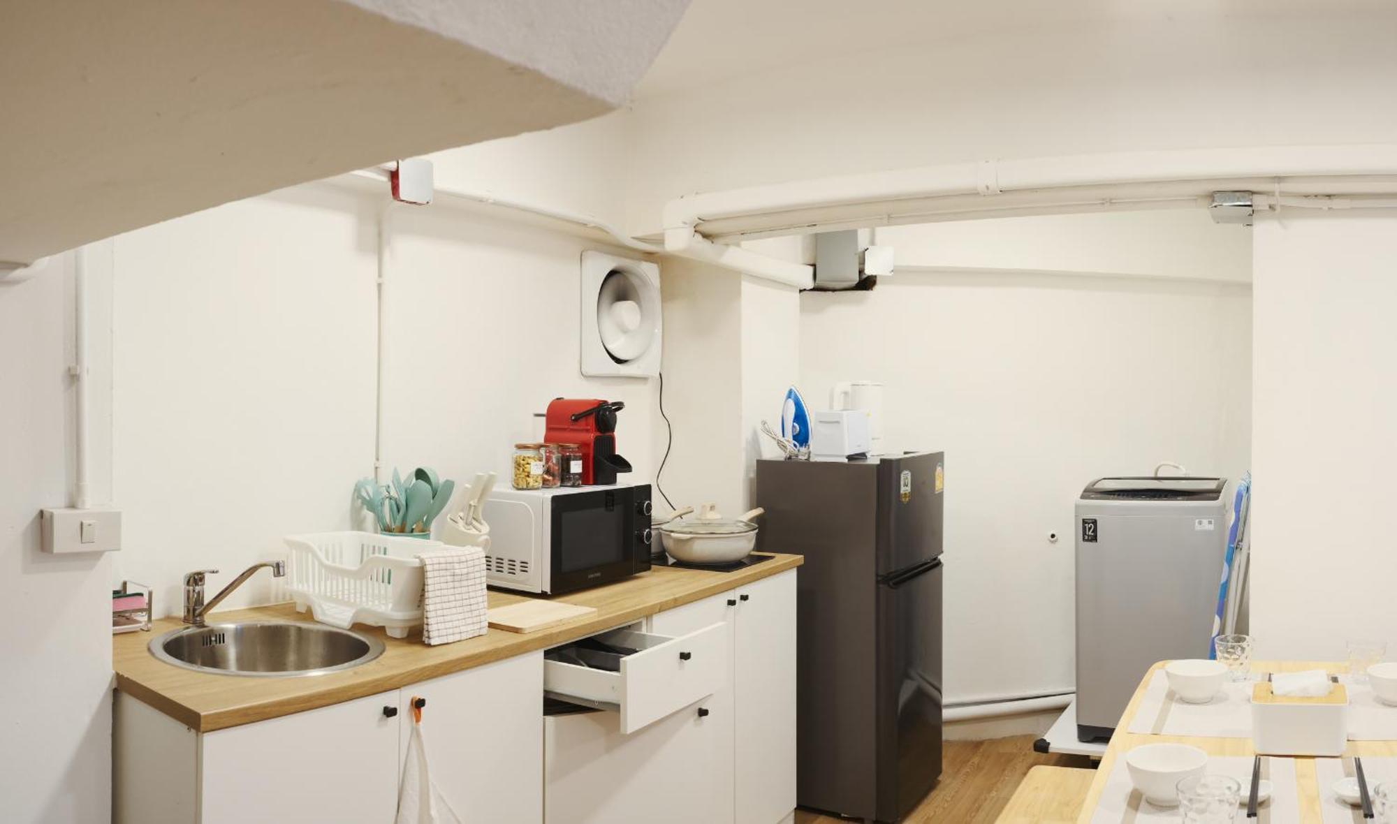 Secret House In China Town 2br. Rare Find Bangkok