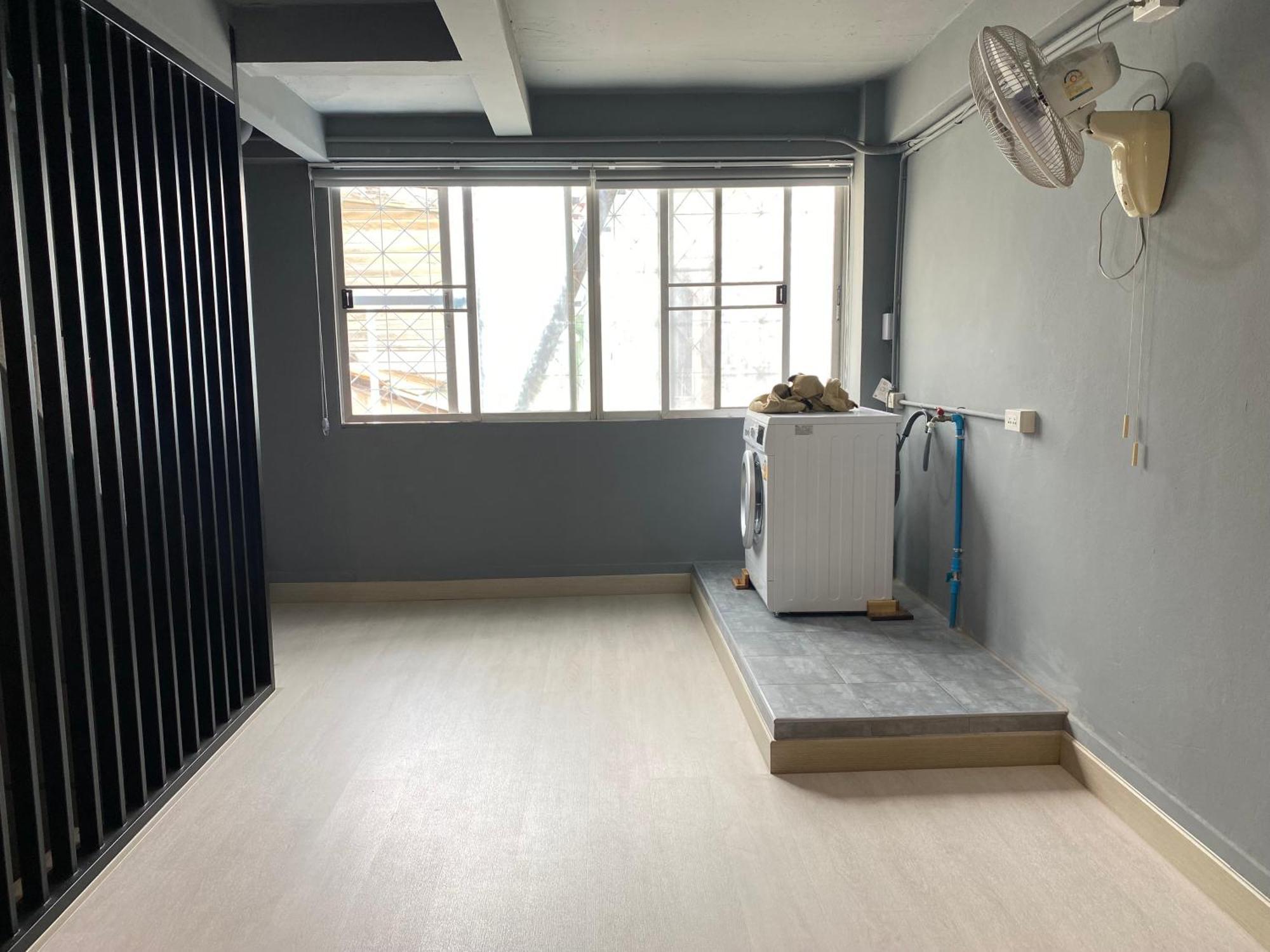 Phuket Vibe, House, 7 Mins To Bts, Center, Private In Sathon, Private Bathroom, Bangkok, Thailand * Bangkok