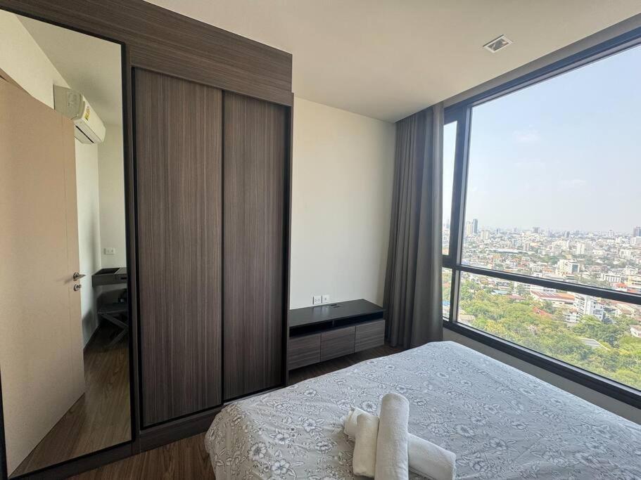 S71 Sukhumvit Big 1 Bedroom City ​​center Swim Gym *