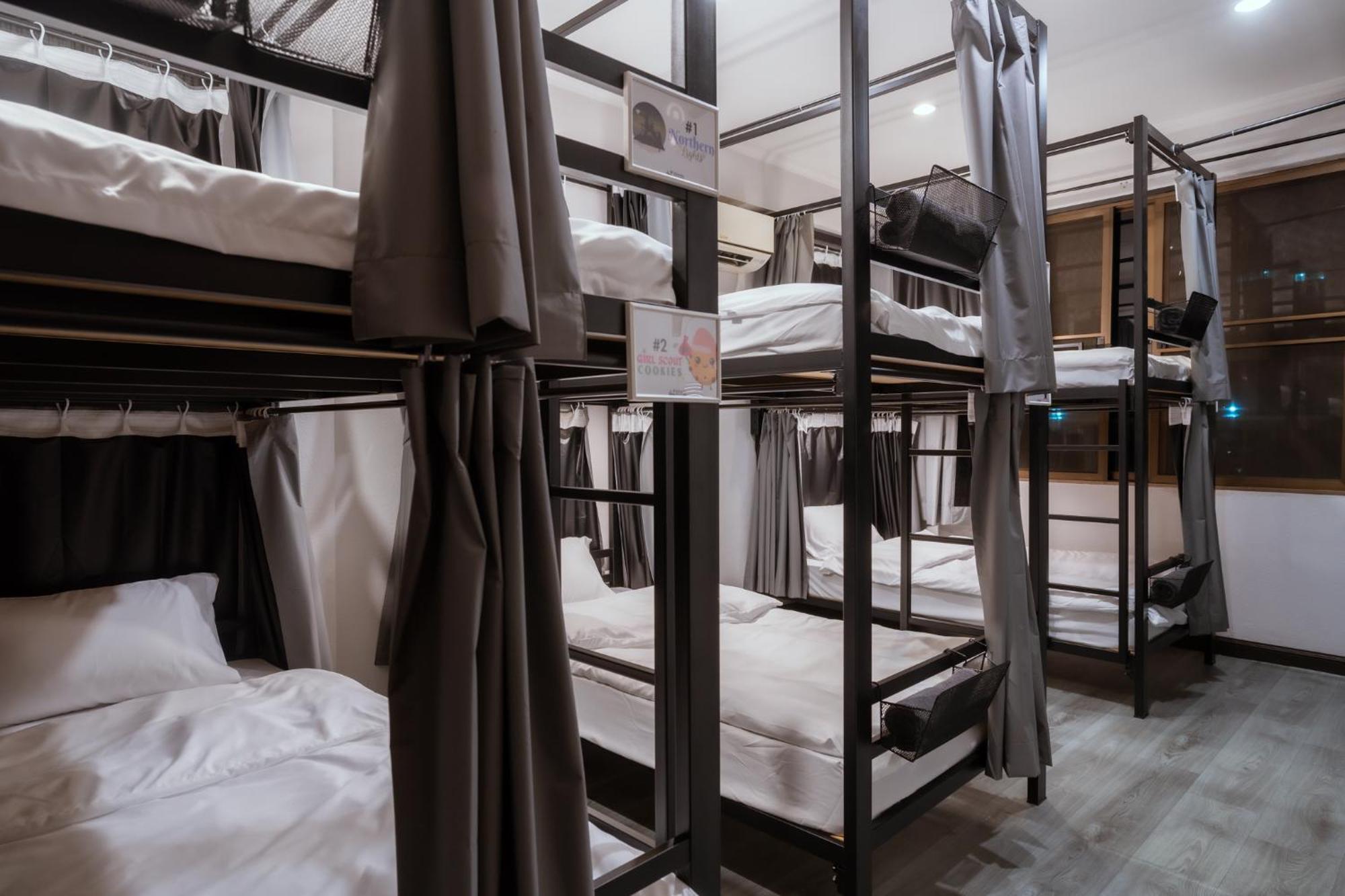 Hostel 420 - Ekkamai Buds & Beds Bangkok