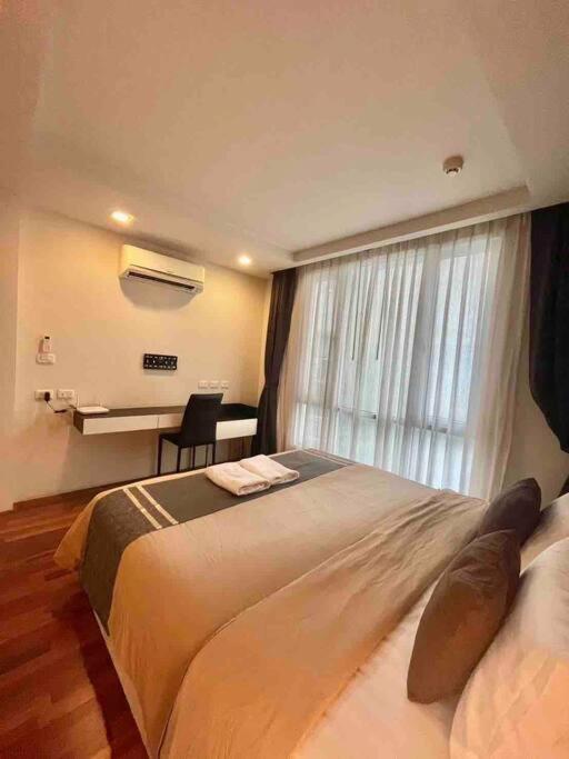 1 Bedroom In Sukhumvit Cbd 5 Min To Bts Phromphong *