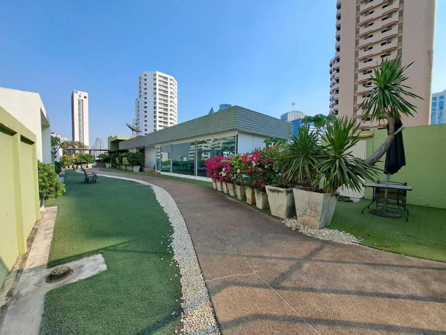 Apartment 1 Bedroom In Sukhumvit Cbd 5 Min To Bts Phromphong