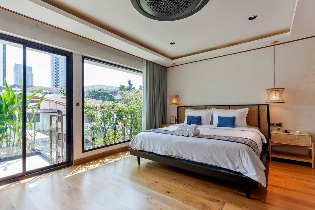 Thai Wabi-sabi Loft